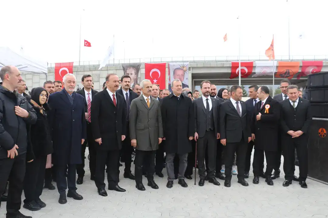 Isparta'da Büyükçaylı Kavşağı ve Şarkikaraağaç Yolu Açıldı 1